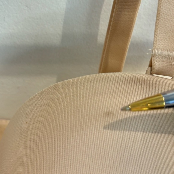 WACOAL Convertible Bra Size 40C Underwire Adjustable Straps & Back Padded NEW - Picture 2 of 9